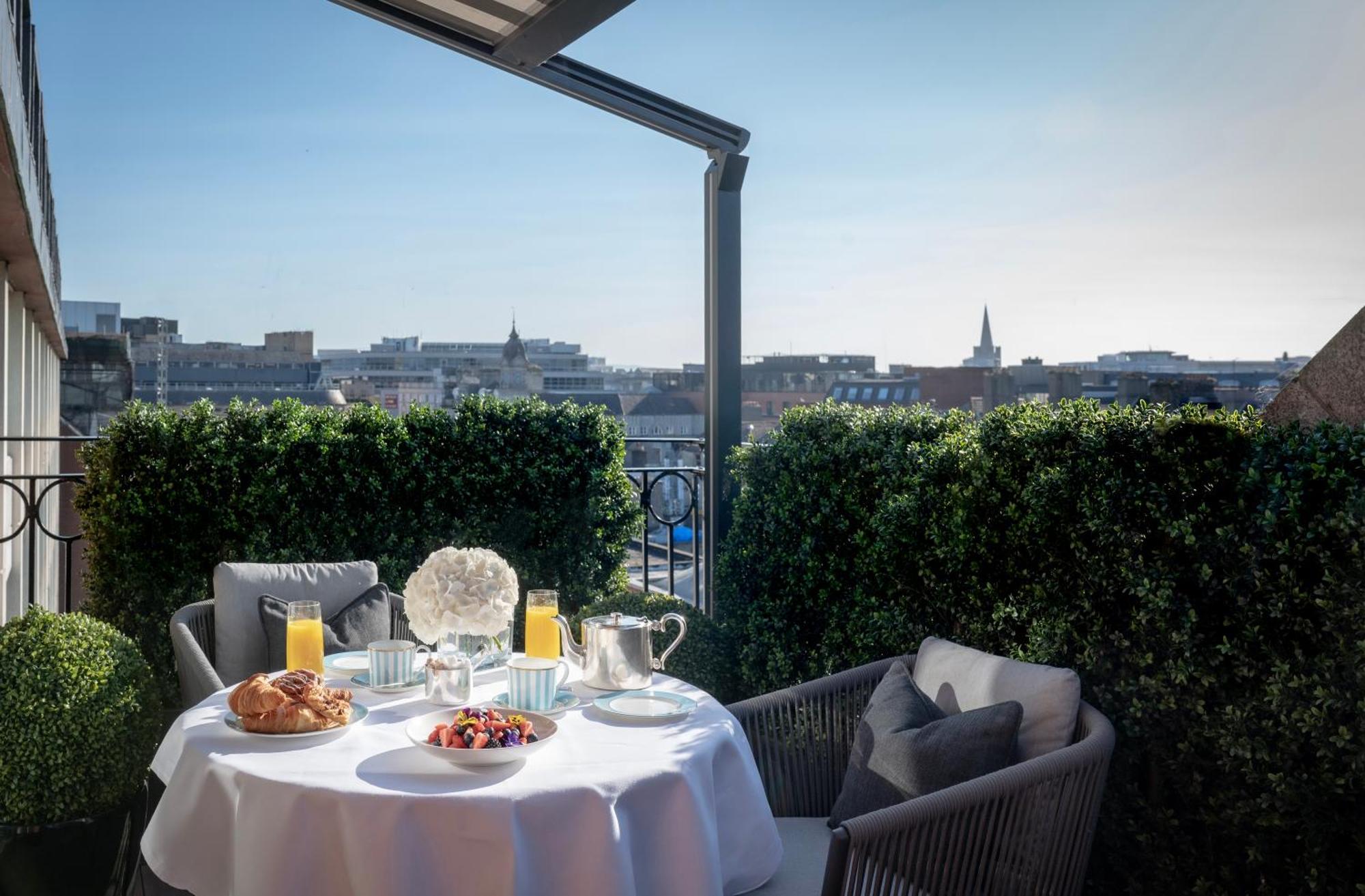 The Westbury Hotel Дублин Экстерьер фото The Terrace at The Ivy Collection