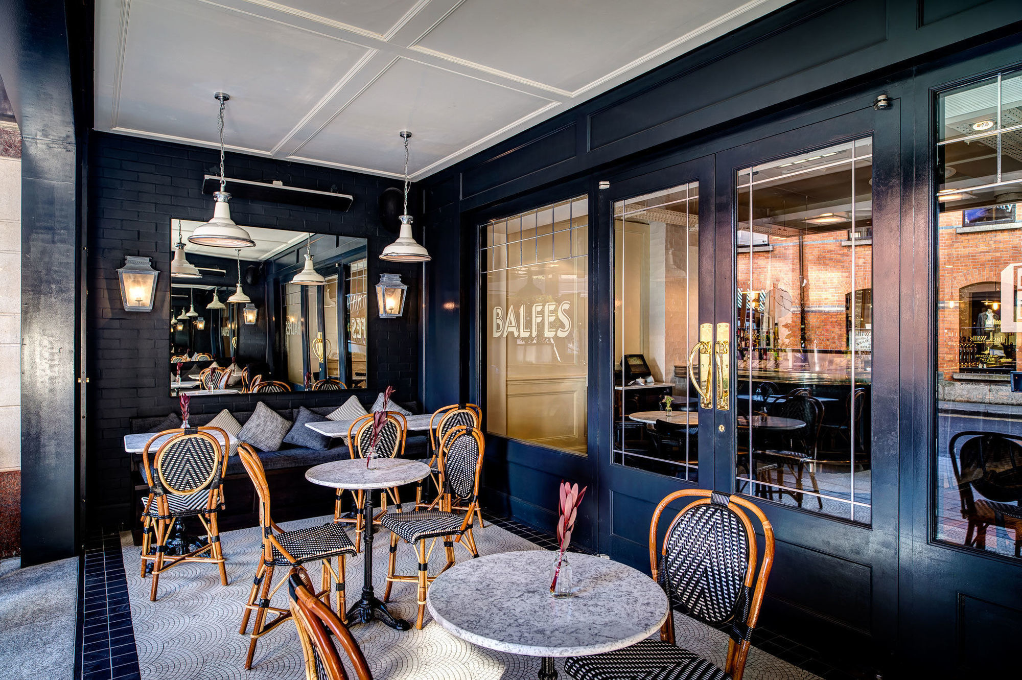 The Westbury Hotel Дублин Ресторан фото Café Salles